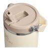 Stanley IceFlow™ 2.0 890 ml isolerad mugg i rostfritt stål med flip-sugrör Krämfärgad