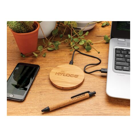 5W rund trådlös laddare i FSC® certifierad bambu brun | Inget reklamtryck | Inte tillgängligt | Inte tillgängligt