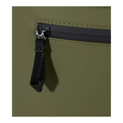 Resi Plus 15 tums ryggsäck med rulltopp av GRS-återvunnet material, 18 l Skogsgrön | 1-färgat Broderi | front | 60 mm x 60 mm | Inte tillgängligt